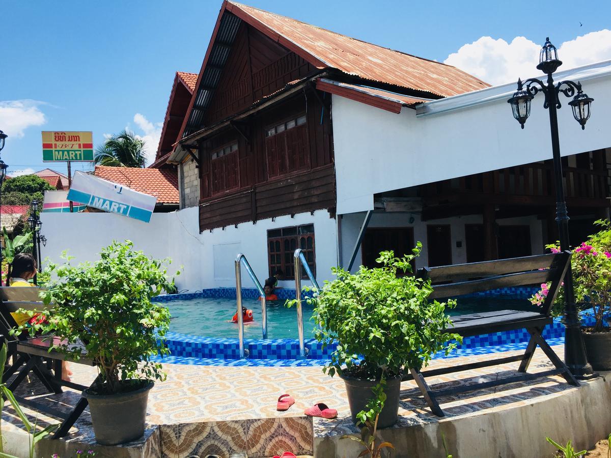 Vang Vieng Homestay Luaran gambar